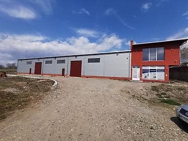 Poslovni prostor u Pojatu,nedaleko od naplatne rampepogodan za sve na lalafo.rs Poslovni prostor u Pojatu,nedaleko od naplatne rampepogodan za sve