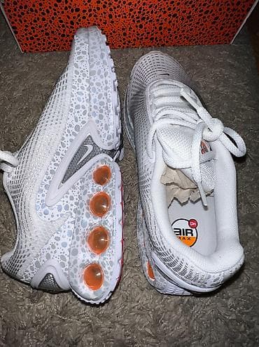 NIKE Air Max DN premium electric br.40 cm 25 NOVO
HM0811 100 na lalafo.rs — 8 NIKE Air Max DN premium electric br.40 cm 25 NOVO
HM0811 100 — 8