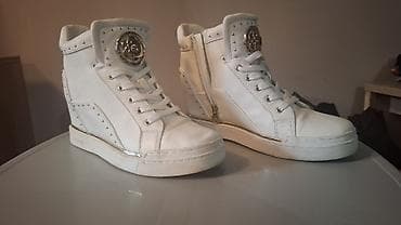 GUESS ženske patike sa skrivenom potpeticom - Model: visoke patike sa na lalafo.rs — 4 GUESS ženske patike sa skrivenom potpeticom - Model: visoke patike sa — 4