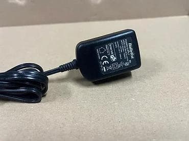 prsluk jaknica mango u: BaByliss AC adapter / punjač - Brend/model: BaByliss, Power Supply at lalafo.rs — 1 prsluk jaknica mango u: BaByliss AC adapter / punjač - Brend/model: BaByliss, Power Supply — 1