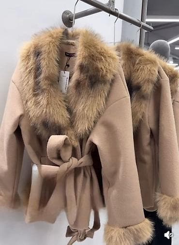 Novi kaputi 4800 din uni veličine na lalafo.rs Novi kaputi 4800 din uni veličine