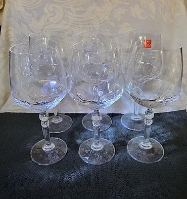 Case eko kristal Luxion italijanske za vino,koktele na lalafo.rs Case eko kristal Luxion italijanske za vino,koktele