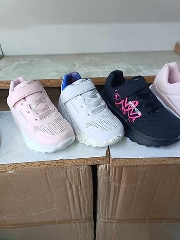 Dečije Patike Skechers
od 25 do 36
Cena 4000 din. Hc na lalafo.rs — 2 Dečije Patike Skechers
od 25 do 36
Cena 4000 din. Hc — 2