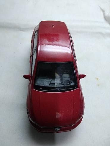 Vinyl records: Welly VW Golf 8 GTI razmera 1:38 official licensed at lalafo.rs — 2 Vinyl records: Welly VW Golf 8 GTI razmera 1:38 official licensed — 2