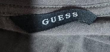 Majica brenda Guess, podmajica od crne čipke, a preko nje je pamuk sa na lalafo.rs — 2 Majica brenda Guess, podmajica od crne čipke, a preko nje je pamuk sa — 2