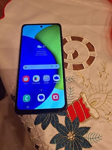 Electronics: Samsung Galaxy A52s 5G – ljubičasta boja - Ekran 6.5" Super AMOLED at lalafo.rs — 2 Electronics: Samsung Galaxy A52s 5G – ljubičasta boja - Ekran 6.5" Super AMOLED — 2