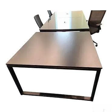 Furniture: Stolovi i nameštaj za radni prostor ili kancelariju Očuvan i at lalafo.rs — 1 Furniture: Stolovi i nameštaj za radni prostor ili kancelariju Očuvan i — 1