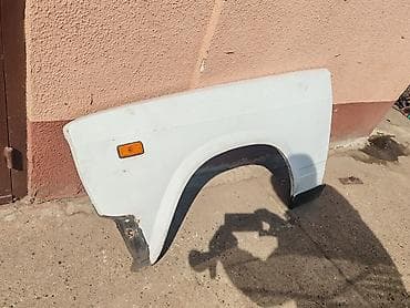 Transport: Prednje levo krilo Lada 2104 Karavan, Lada 2105, Lada 2107 Riva. U at lalafo.rs — 2 Transport: Prednje levo krilo Lada 2104 Karavan, Lada 2105, Lada 2107 Riva. U — 2