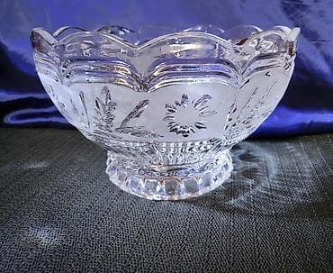 Cinija kristal Zajecar velika iz 70ih.god. Cinija kristal na lalafo.rs Cinija kristal Zajecar velika iz 70ih.god. Cinija kristal