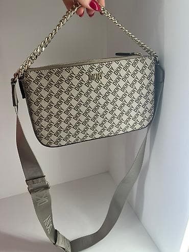 DKNY Donna Karan ženska torba – crossbody/shoulder model - na lalafo.rs DKNY Donna Karan ženska torba – crossbody/shoulder model -
