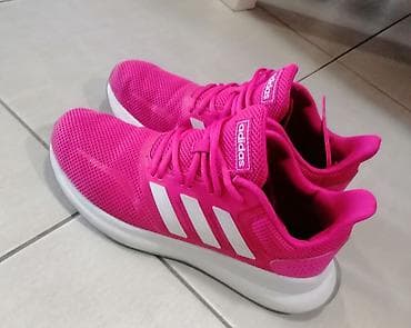 Adidas ženske patike za trčanje/trening - Model: adidas (trkački stil na lalafo.rs — 1 Adidas ženske patike za trčanje/trening - Model: adidas (trkački stil — 1