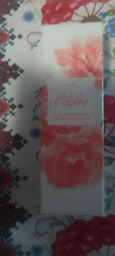 Avon Célebre – toaletna voda u spreju - Brend: Avon - Linija: Célebre na lalafo.rs Avon Célebre – toaletna voda u spreju - Brend: Avon - Linija: Célebre