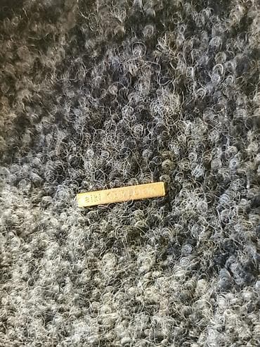 Ženski kaput tamnosive boje sa teksturom buklea, izrađen od mešavine na lalafo.rs — 3 Ženski kaput tamnosive boje sa teksturom buklea, izrađen od mešavine — 3