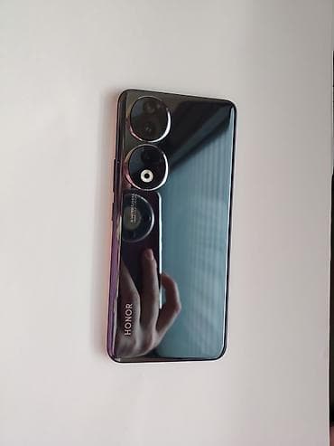 Prodajem Honor 90 – ODLIČNO STANJE Prodajem mobilni telefon Honor 90 na lalafo.rs — 6 Prodajem Honor 90 – ODLIČNO STANJE Prodajem mobilni telefon Honor 90 — 6