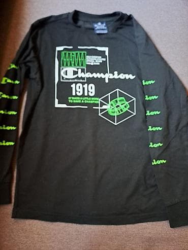 Champion majica vel9/10 kao novo at lalafo.rs — 1 Champion majica vel9/10 kao novo — 1