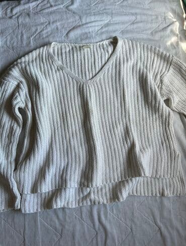 H&M dzemper
M
odlicno stanje
900din at lalafo.rs H&M dzemper
M
odlicno stanje
900din