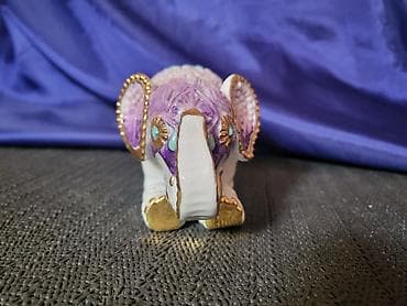 Figura slona,nova,vintaz porcelanska. Figura pun porcelan,perfektan na lalafo.rs — 7 Figura slona,nova,vintaz porcelanska. Figura pun porcelan,perfektan — 7