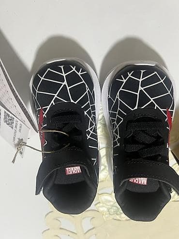 Dečje patike Marvel Spidey - Dizajn inspirisan Spider-Man svetom na lalafo.rs — 7 Dečje patike Marvel Spidey - Dizajn inspirisan Spider-Man svetom — 7