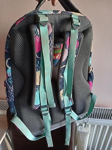 Školski anatomski ranac za devojčice, očuvan, sve ispravno. Ima tri na lalafo.rs — 5 Školski anatomski ranac za devojčice, očuvan, sve ispravno. Ima tri — 5