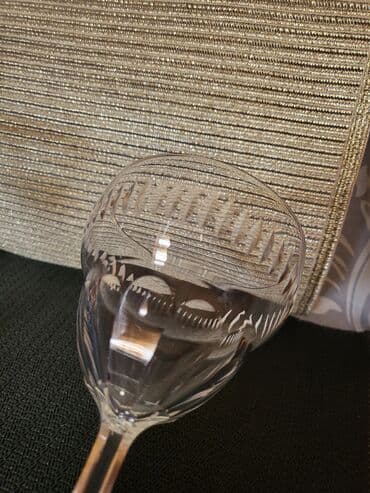 Vinyl records: Case kristal za vino oko 1910g Jugendstill. Kristalne case za at lalafo.rs — 10 Vinyl records: Case kristal za vino oko 1910g Jugendstill. Kristalne case za — 10