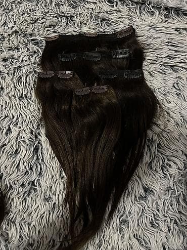 Prirodna kosa na klipse braon Dva paketa Jedan iz 5 delova Drugi 14 na lalafo.rs Prirodna kosa na klipse braon Dva paketa Jedan iz 5 delova Drugi 14