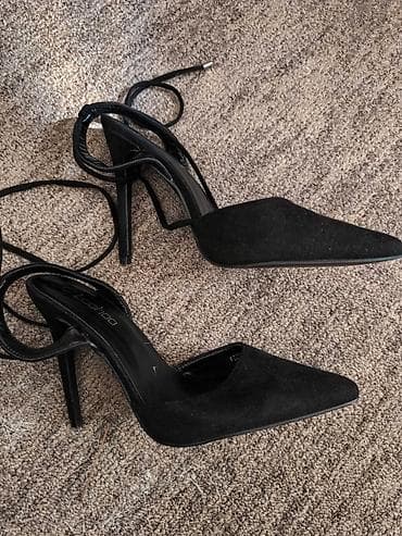 Elegantne ženske štikle Boohoo - Model: klasične salonke sa špicastim na lalafo.rs — 4 Elegantne ženske štikle Boohoo - Model: klasične salonke sa špicastim — 4