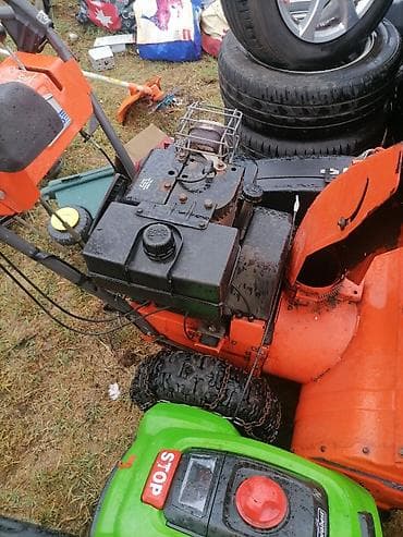 Husqvarna freza za sneg – model 9226 - Benzinski motor sa ručnim na lalafo.rs — 6 Husqvarna freza za sneg – model 9226 - Benzinski motor sa ručnim — 6