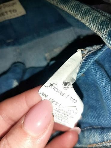 pantalone butiku ali: Farke kao nove,nošene par puta.
Veličina 27
Cena 1000din na lalafo.rs — 5 pantalone butiku ali: Farke kao nove,nošene par puta.
Veličina 27
Cena 1000din — 5