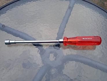 Axes: Swiss tools nasadni kljucevi novi sa ok ojacanjem pb at lalafo.rs — 6 Axes: Swiss tools nasadni kljucevi novi sa ok ojacanjem pb — 6