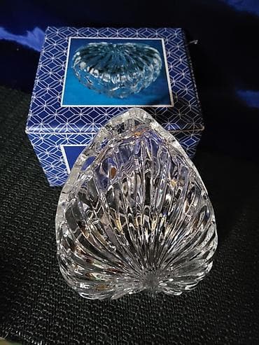 Satula nova kristal Zajecar Jugoslavija 70te. Nova satula sve na njoj na lalafo.rs — 3 Satula nova kristal Zajecar Jugoslavija 70te. Nova satula sve na njoj — 3