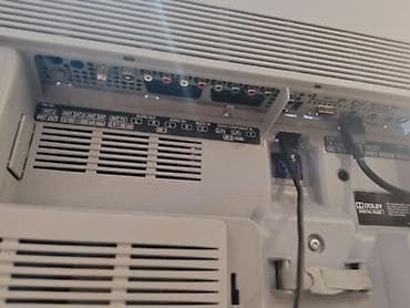 Loewe Xelos 32 SL – LCD televizor 32" - Ekran: 32 inča, Full HD na lalafo.rs — 4 Loewe Xelos 32 SL – LCD televizor 32" - Ekran: 32 inča, Full HD — 4