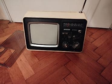 Stari uređaji: Retro tv stari Universum televizor.Prodaje se kao dekoracija jer vise na lalafo.rs — 1 Stari uređaji: Retro tv stari Universum televizor.Prodaje se kao dekoracija jer vise — 1