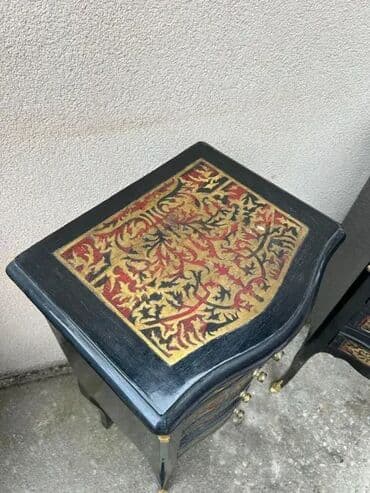 Antique Dressers: Stare stilske Boulle komode / noćni ormarići Stare Boulle komode / at lalafo.rs — 12 Antique Dressers: Stare stilske Boulle komode / noćni ormarići Stare Boulle komode / — 12