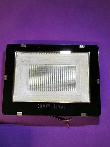 Led reflektor 300w za spoljnu upotrebu. RASPRODAJA Led reflektori slim na lalafo.rs Led reflektor 300w za spoljnu upotrebu. RASPRODAJA Led reflektori slim