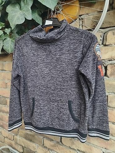 Duks za dečake, veličina 164 – RASPRODAJA, super očuvan. - Tamnosivi na lalafo.rs — 1 Duks za dečake, veličina 164 – RASPRODAJA, super očuvan. - Tamnosivi — 1