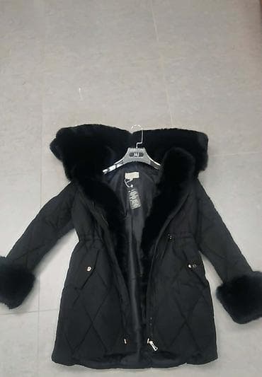 Jakne
Cena 4500
Vel.S m l xl
V35 na lalafo.rs Jakne
Cena 4500
Vel.S m l xl
V35