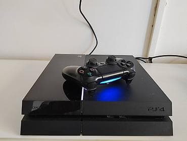 Sony Playstation 4 / čipovan / GTA 5 Prodajem konzolu Sony na lalafo.rs — 5 Sony Playstation 4 / čipovan / GTA 5 Prodajem konzolu Sony — 5