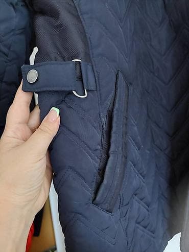 Strukirana, teget, muška jakna, odgovara velicini xl, sjajan model na lalafo.rs — 2 Strukirana, teget, muška jakna, odgovara velicini xl, sjajan model — 2