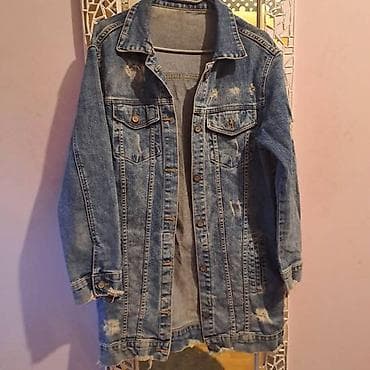 Dugacka teksas jakna. Velicina M. Nosena jednom. Kao nova. Samo na lalafo.rs Dugacka teksas jakna. Velicina M. Nosena jednom. Kao nova. Samo