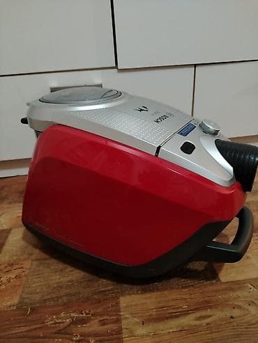 Usisivac BOSCH ZOO je u dobrom stanju sa sitnim tragovima koristenja na lalafo.rs — 4 Usisivac BOSCH ZOO je u dobrom stanju sa sitnim tragovima koristenja — 4