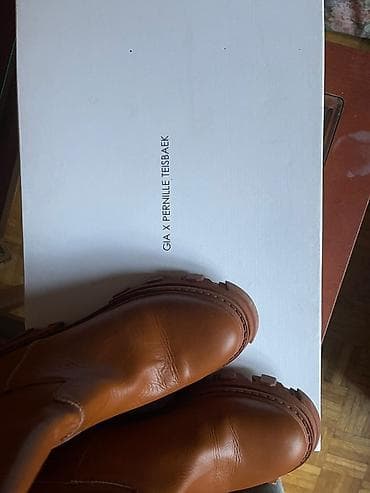 High boots, 41 at lalafo.rs — 4 High boots, 41 — 4