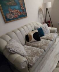 Polovan trosed, od eko kože, dobro očuvan I malo korišćen na lalafo.rs Polovan trosed, od eko kože, dobro očuvan I malo korišćen