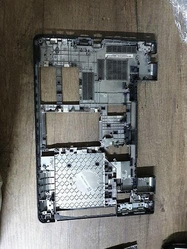 Donje kuciste za Lenovo Thinkpad E560.
✨ stanje kao na slikama na lalafo.rs Donje kuciste za Lenovo Thinkpad E560.
✨ stanje kao na slikama