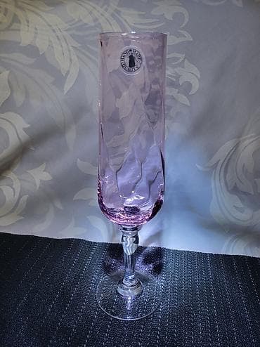 Casa vintaz za vino,rucni rad. Casa za vino,duvano na lalafo.rs Casa vintaz za vino,rucni rad. Casa za vino,duvano