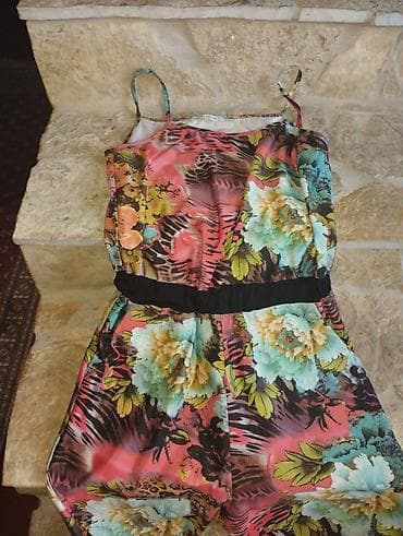 Women's Clothing: M, color - Multicolored at lalafo.rs — 2 Women's Clothing: M, color - Multicolored — 2