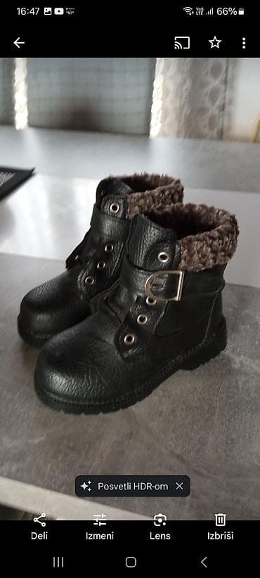 Nove decije cipele broj 23,jako tople i kvalitetne fale na lalafo.rs — 1 Nove decije cipele broj 23,jako tople i kvalitetne fale — 1