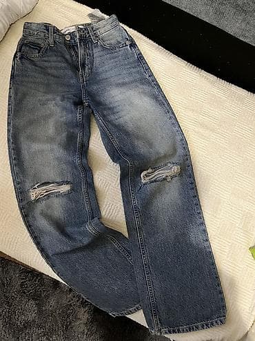 Farmerke, Bershka, bоја - Svetloplava na lalafo.rs — 1 Farmerke, Bershka, bоја - Svetloplava — 1