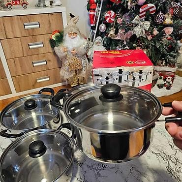 Set od 4 šerpe – nerđajući čelik, sa staklenim poklopcima - at lalafo.rs — 3 Set od 4 šerpe – nerđajući čelik, sa staklenim poklopcima - — 3