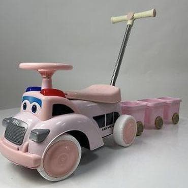 Dečji guralica–automobil sa prikolicom - Model: ružičasti autić sa na lalafo.rs Dečji guralica–automobil sa prikolicom - Model: ružičasti autić sa