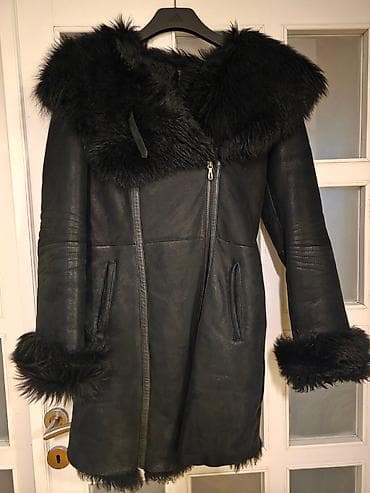 Ženska zimska jakna/kaput od crne kože sa krznom - Model: duži kaput na lalafo.rs — 4 Ženska zimska jakna/kaput od crne kože sa krznom - Model: duži kaput — 4
